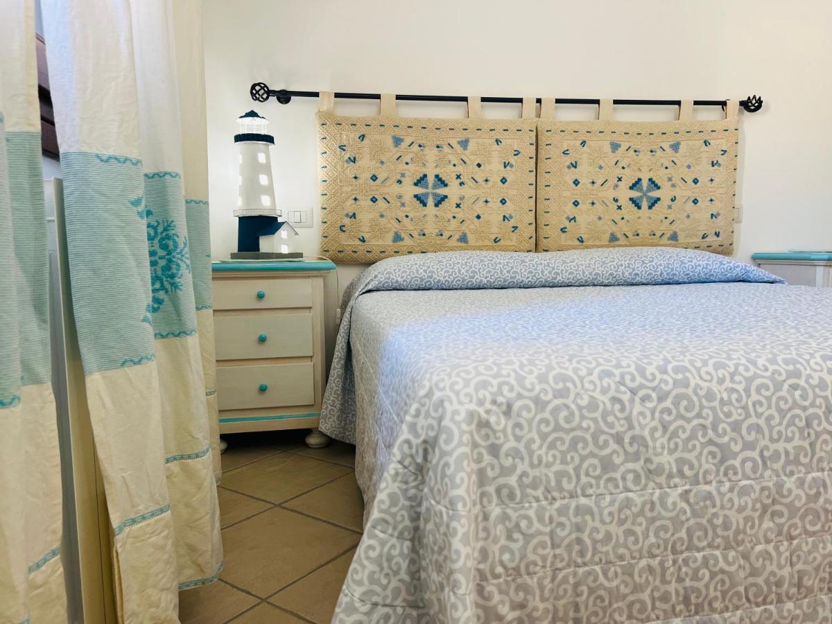 Villa A Golfo Aranci Con Vista Su Tavolara Marinella  Bagian luar foto